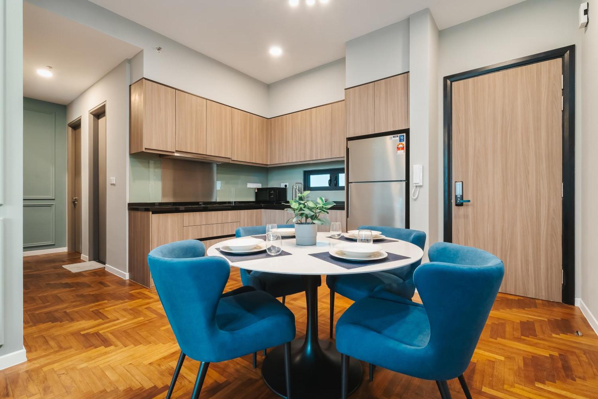 Designer 3br 10mins To Midvalley *