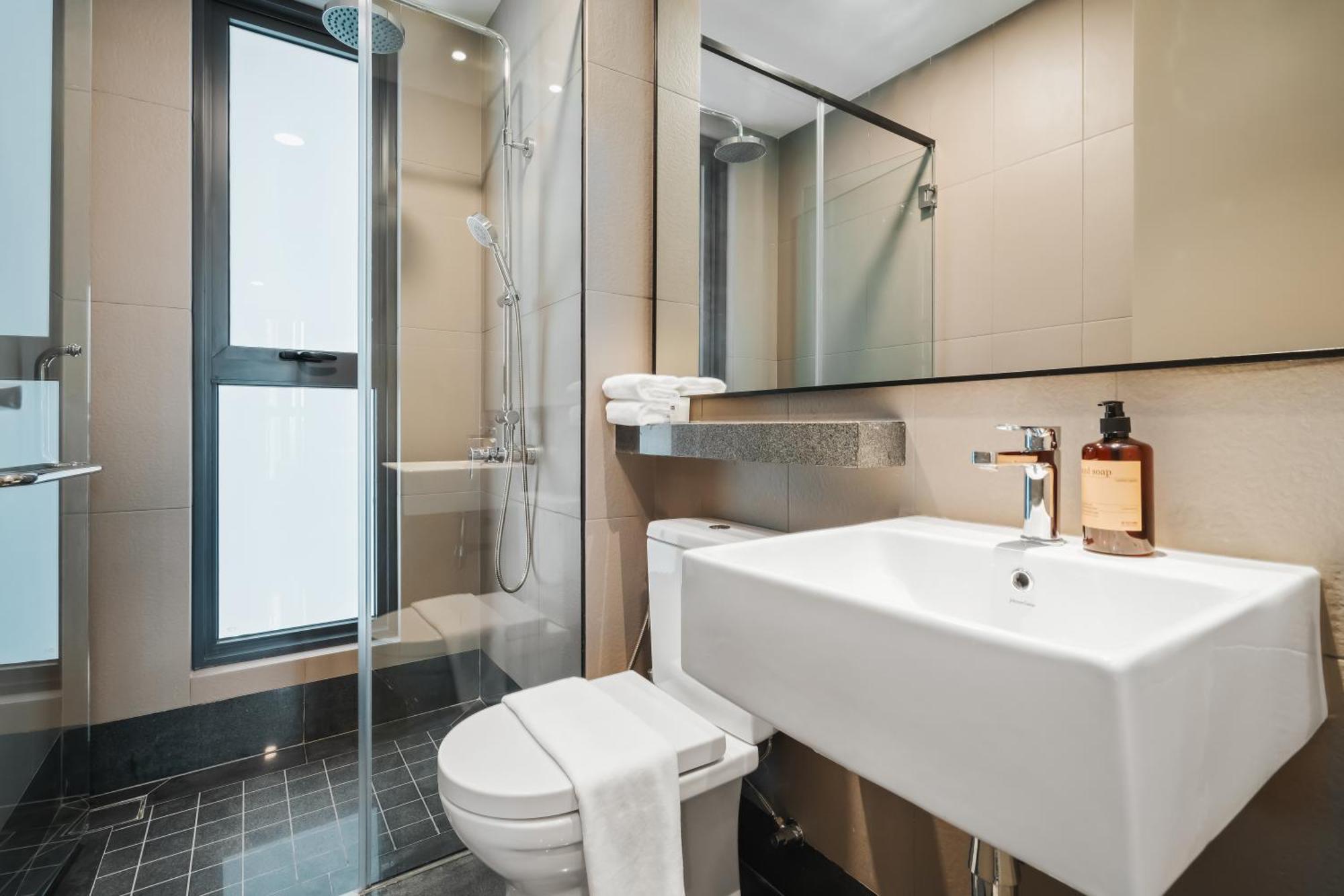 Designer 3br 10mins To Midvalley *