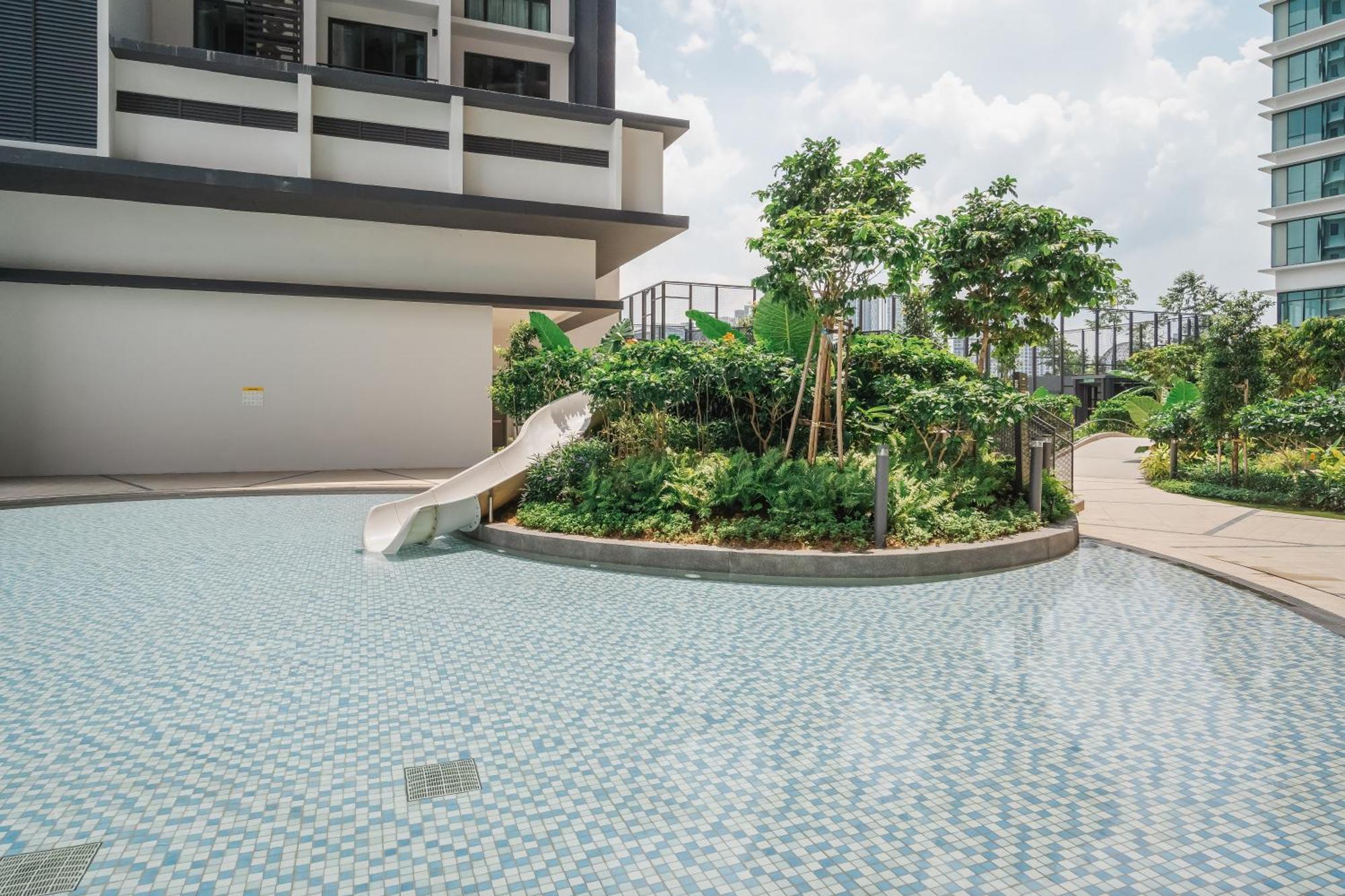 Designer 3br 10mins To Midvalley Pangsapuri *